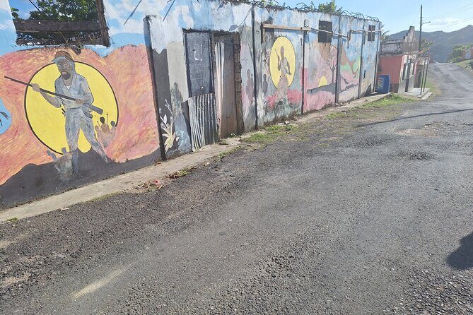 Maroon and Waterfall Adventure from Treasure Beach Jamaica - A Deep Dive into the Maroons and Waterfalls Tour