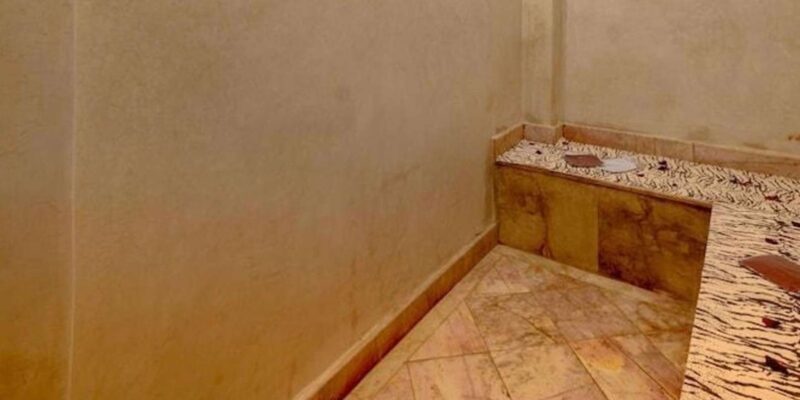 Marrakech: 2-Hour Traditional Moroccan Hammam Experience - Aromatic Relaxation in Warm Ambiance