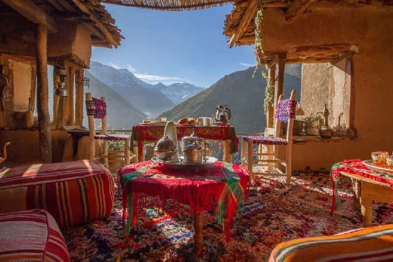 Marrakech: Atlas Mountains Cooking Class With Berber Family - Exploring the Local Market