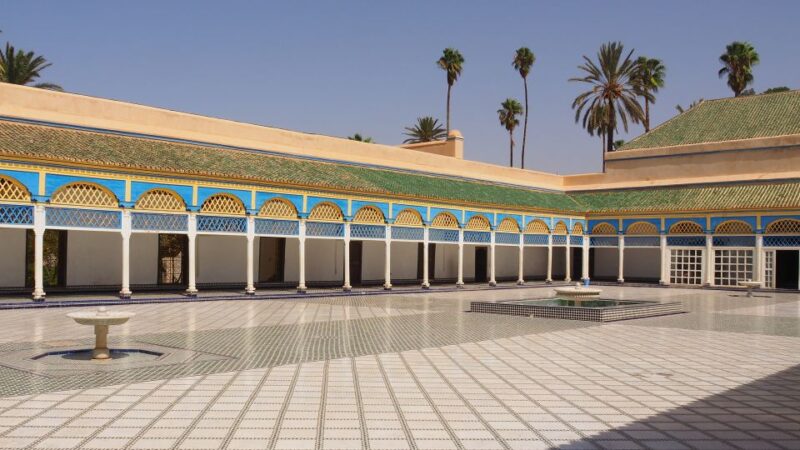 Marrakech: Bahia & Badi Palaces & Saadian Tombs Guided Tour - Good To Know
