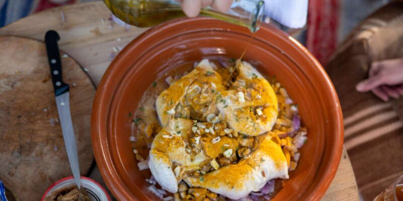 Marrakech : Cooking Class With a Chef at Oasis Lodges - Unique Setting and Atmosphere