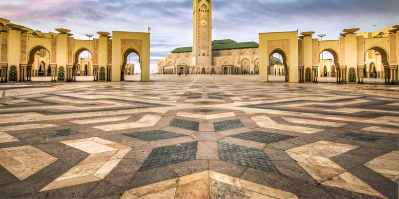 Marrakech: Day Trip to Casablanca With Mosque Visit - Itinerary Highlights