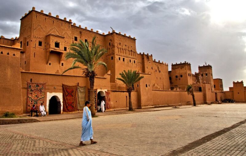 Marrakech: Desert Tours 3 Days to Fes - Language and Driver Experience