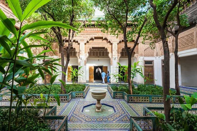 Marrakech: Driving Around Marrakech and Visit the Palaces - Bahia Palace Exploration