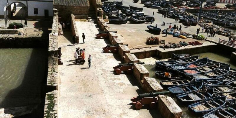 Marrakech: Essaouira Day Trip With Argan Oil Cooperative - Navigating the Essaouira Old Harbor