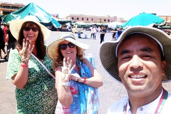 Marrakech Highlights : Majorelle , Bahía Palace , Mellah & Souks :Private Tour - Wandering Through the Souks