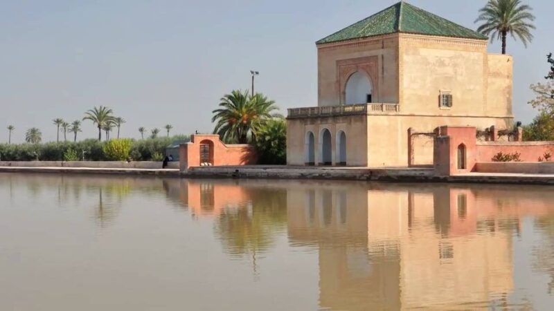 Marrakech: Menara, Secret Gardens Tour With Camel Ride - Captivating Camel Ride Experience
