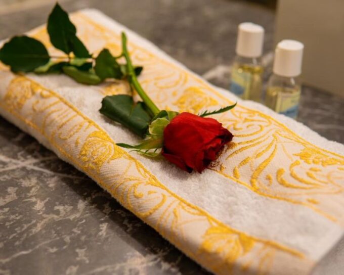 Marrakech: Spa Massage and Steam Hammam With Pickup - Gender-Specific Spa Services