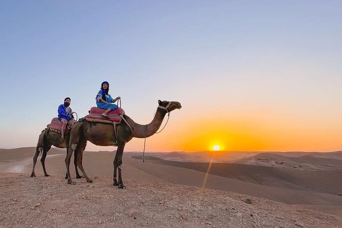 Marrakech: Sunset Dinner in Agafay Desert and Camel Ride - Start Time and Accessibility