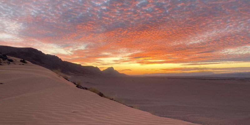 Marrakech:2-Day Group Tour to Zagora Desert&Atlas Mountains - Inclusions and Amenities