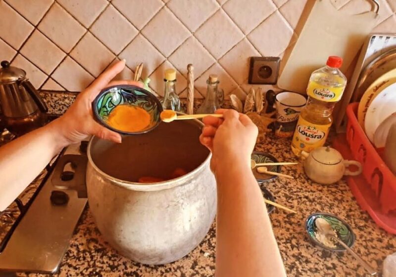 Marrakesh: Home Hosted Couscous Cooking Workshop and Lunch - Cooking Class With a Local Mom