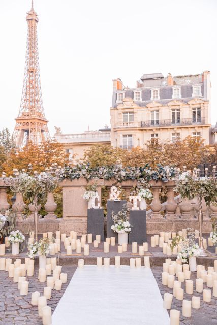 Marriage Proposal in Paris + Photographer 1h-Proposal Agency - Personalization Options Available