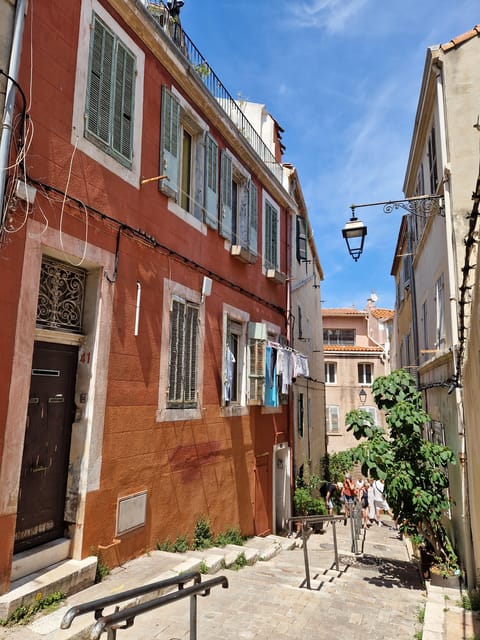 Marseille: Discover the Old Town With a Marseillais - Uncovering the Significance of the Old Port