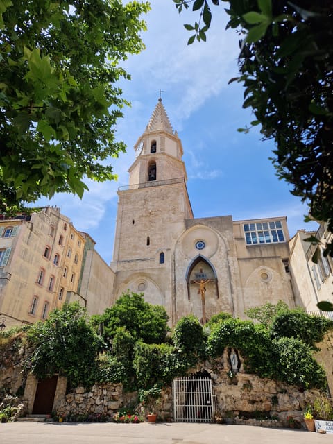 Marseille: Discover the Old Town With a Marseillais - Engaging Storytelling by Your Marseillais Guide