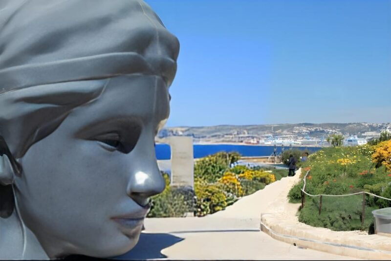 Marseille: Old Port to Cité Radieuse Rooftop Tuk-Tuk Tour - Key Points