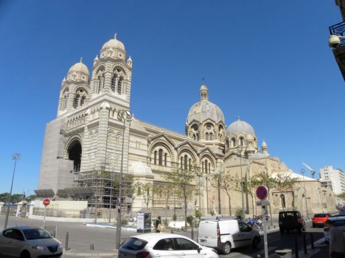 Marseille: Self-guided Like a Local Highlights Day Tour - Navigating the Self-Guided Tour