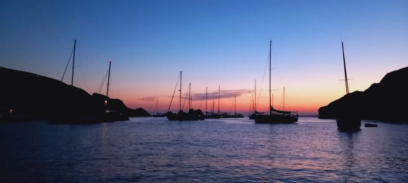 Marseille: Sunset Frioul Archipelago Boat Cruise - Boat Features and Onboard Experience