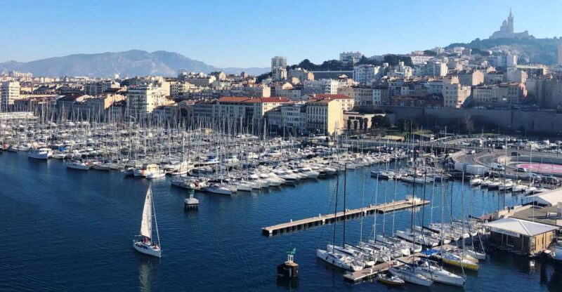 Marseille: The Old Port and Le Panier - Navigating Marseilles Old Port and Le Panier