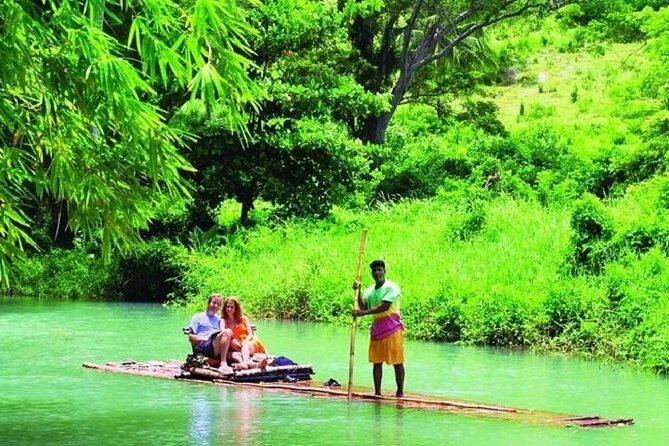 Martha Brae Rafting from Montego Bay - PPP - An Authentic Jamaican Waterway Experience