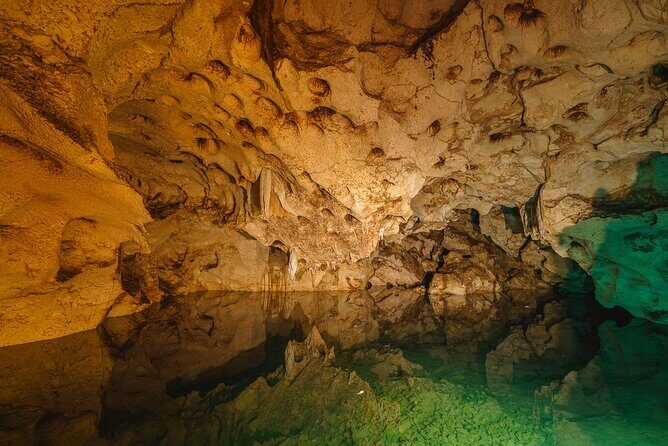 Martha Brea and Green Grotto Caves Tour from Montego Bay - Who Should Consider This Tour?