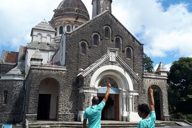 Martinique flavors in the rainforest and St Pierre - Pile et Face - The Review Highlights: Authenticity and Personal Touch