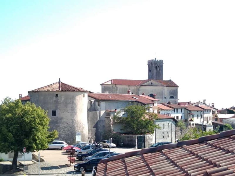 martno: Village Walking Tour with Local Guide - Key Points