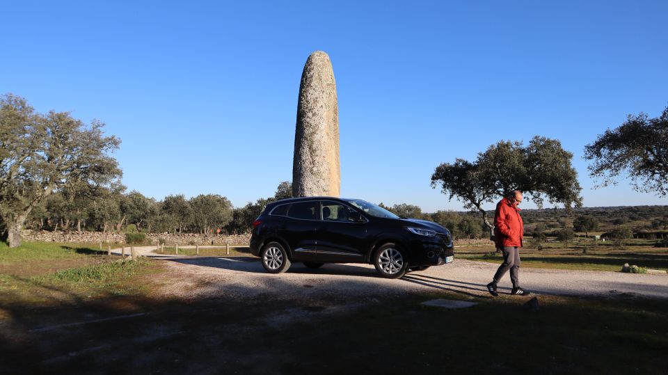 Marva: Megalithic Monuments Private Tour With Hotel Pickup - Key Points