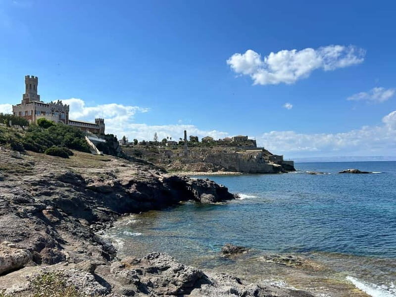 Marzamemi: Private Tour to Ciriga Sea Stacks with Aperitif - Who is this tour best suited for?