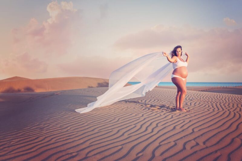 Maspalomas: Private Professional Photo Session at Sunset. - Languages and Communication