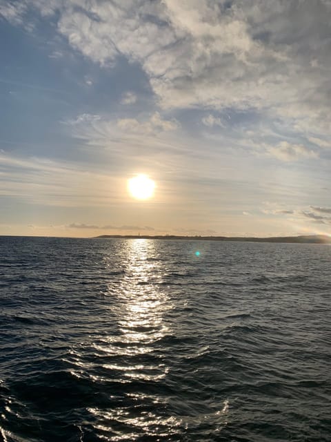 Maspalomas Sunset Sailing Experience - Safety and Comfort
