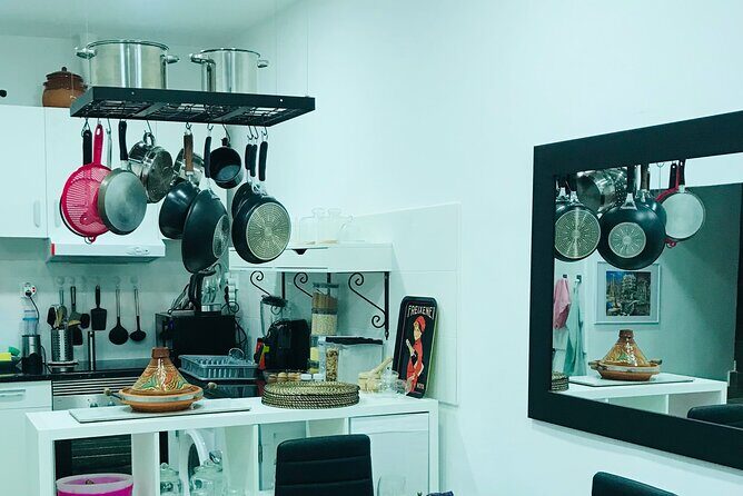 Master Moroccan Tajine Hands On Workshop - A Deep Dive into the Moroccan Tajine Workshop Experience