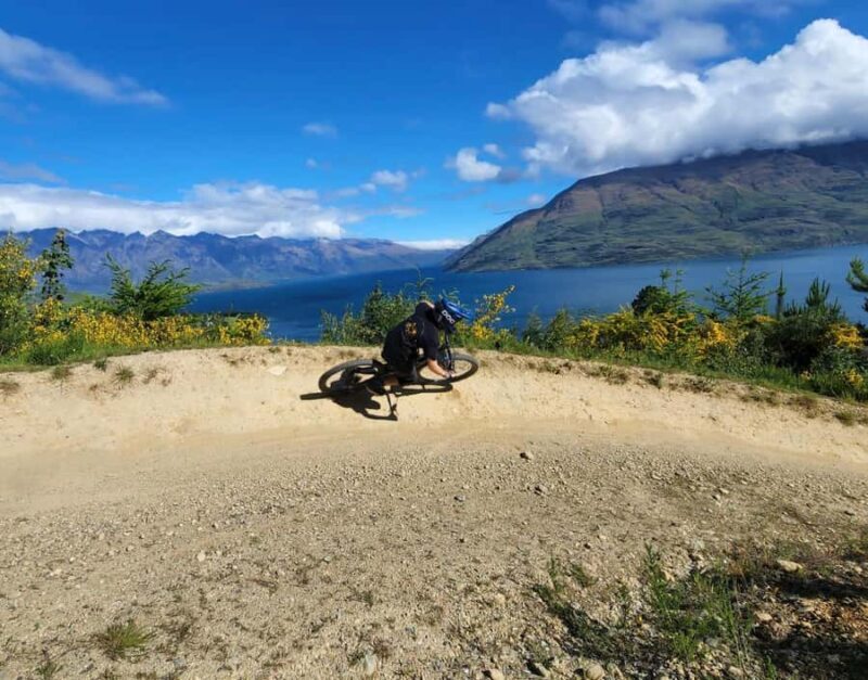 Master the bike park: Guided coaching + uplift included - What You Can Expect from This Queenstown Bike Park Tour