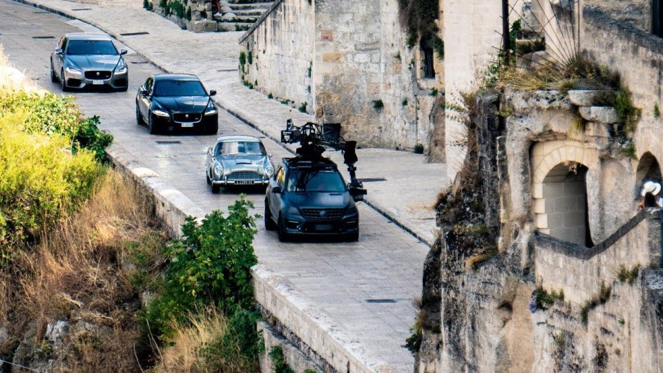 Matera: 007 No Time to Die Film Sites Walking Tour - Tour Duration and Language