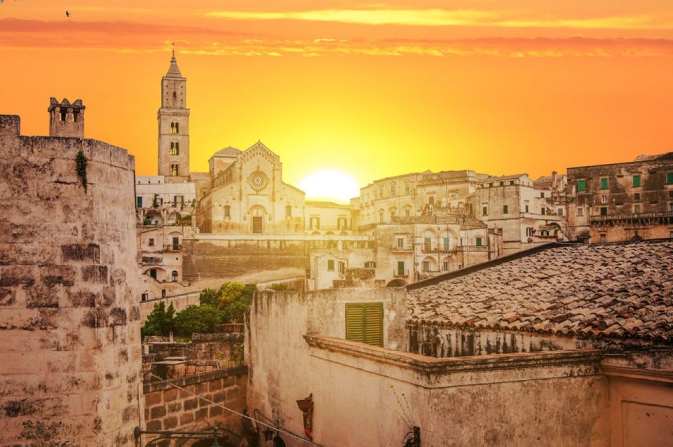 Matera: Complete Guided Walking Tour of the Sassi - Discovering the Cave-House Museum