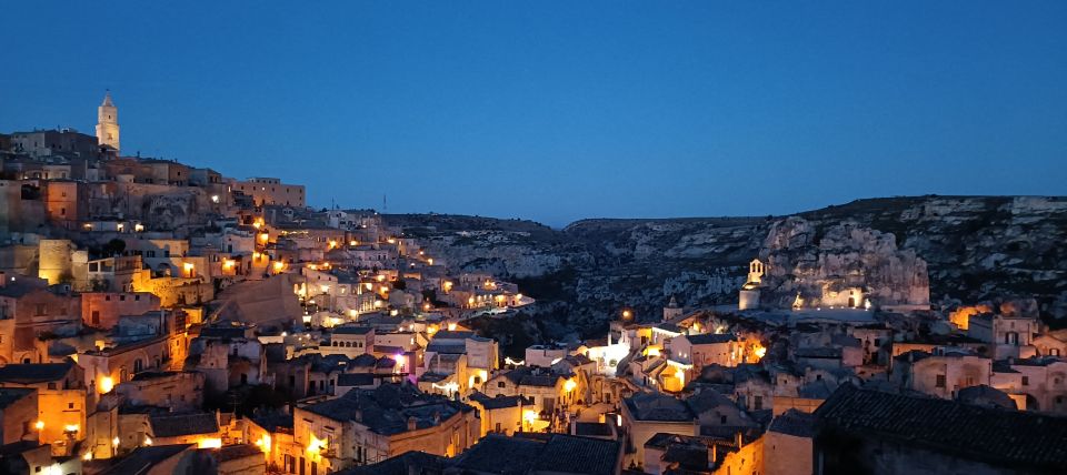 Matera: Walking Tour With Entries in Cave House and Church - Itinerary Highlights