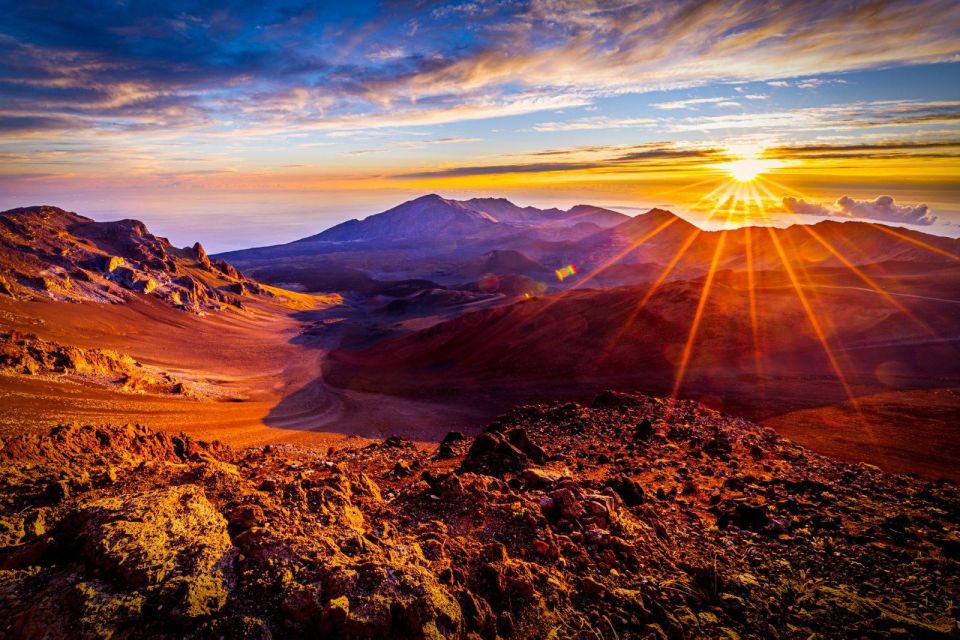Maui: Haleakala Sunrise Eco Tour With Breakfast - Itinerary Highlights