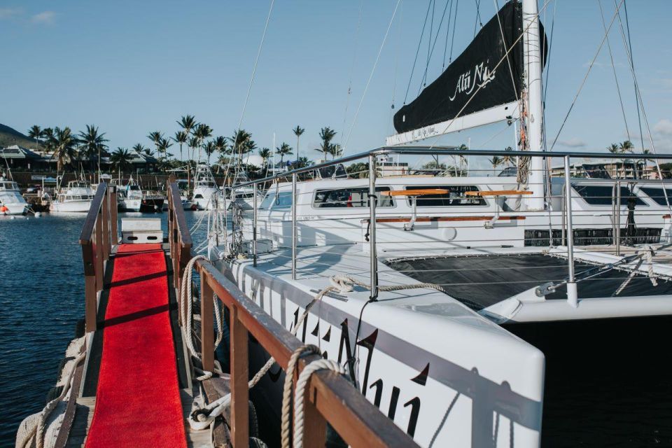 Maui: Luxury Alii Nui Catamaran Royal Sunset Dinner Sail - Top-of-the-line Equipment and Service
