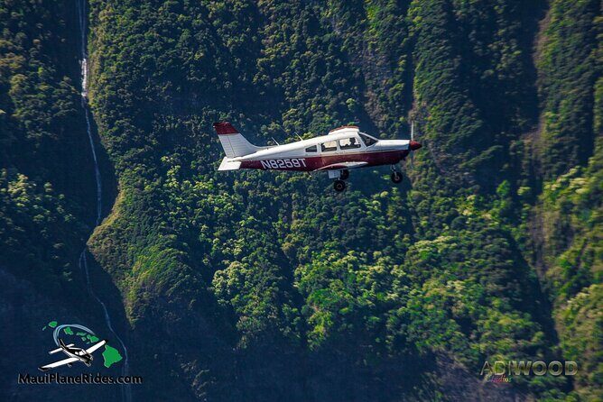 Maui-PRIVATE-Air Tour: SKY-ROAD to HANA: Lava Flows, Waterfalls! - An In-Depth Look at the Maui Private Air Tour