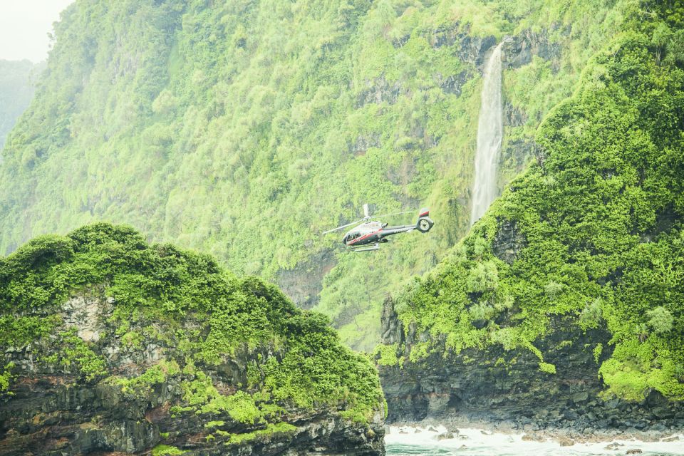 Maui: Road to Hana Helicopter & Waterfall Tour With Landing - Recap