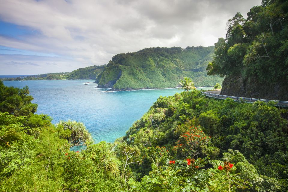 Maui: Small-Group Road to Hāna Sightseeing Tour - Frequently Asked Questions