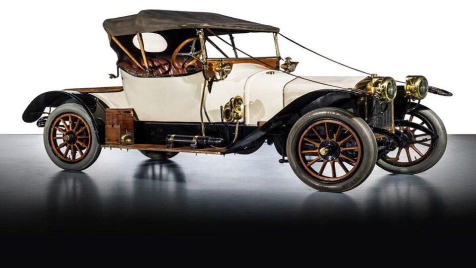 MAUTO Automobile Museum - Highlights of the Car Collection