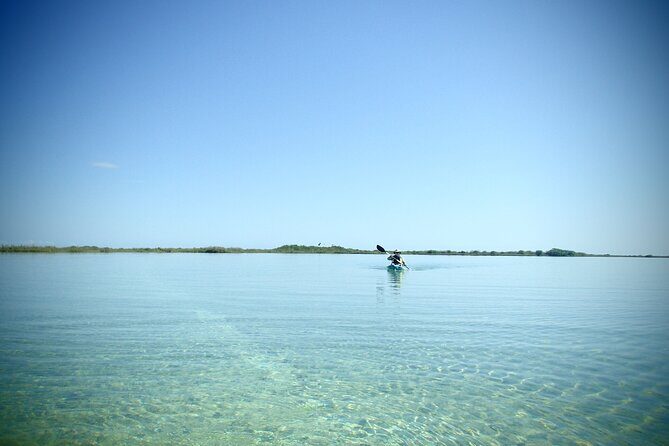 Mayaking. A Journey Through the Heart of the Sian Kaan Biosphere - Discovering the Heart of Sian Kaan by Kayak