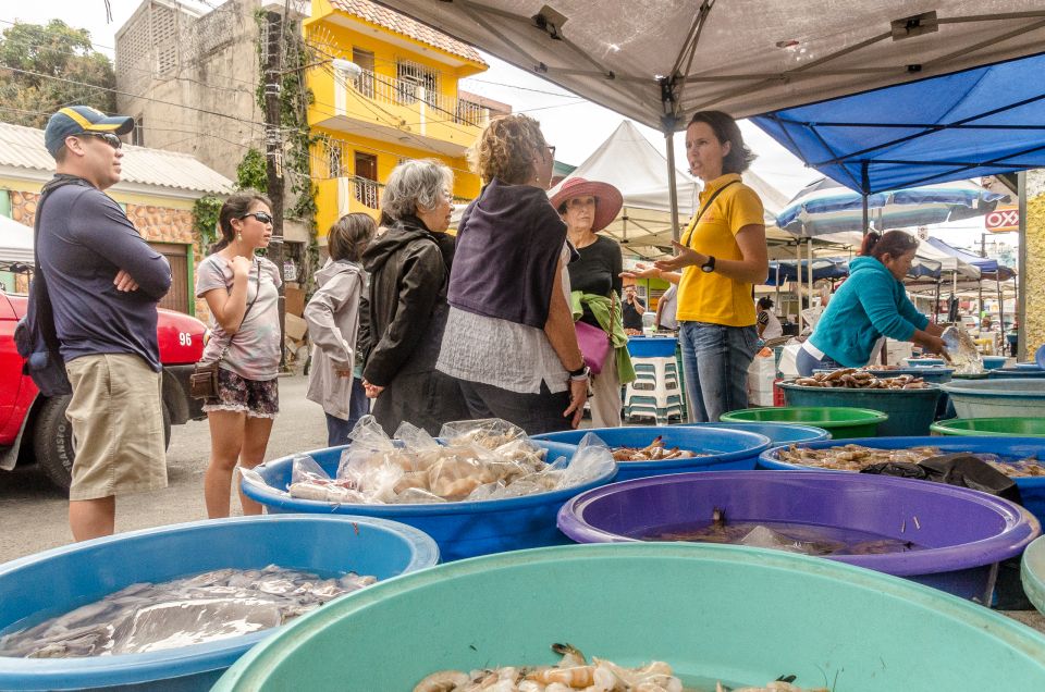 Mazatlan: Barrio Bites Tour in a Traditional Taxi - Sampling Traditional Meals and Drinks