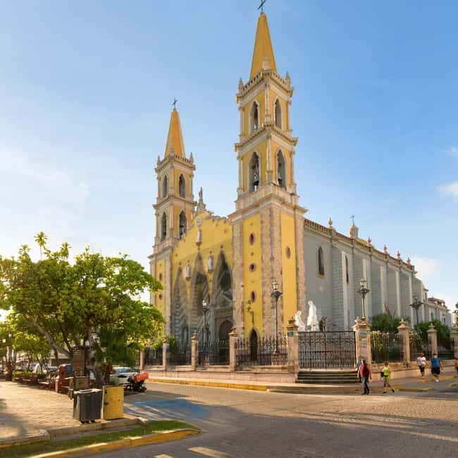 Mazatlan: Sightseeing and Beach All-Inclusive Tour - Key Points