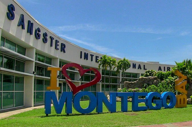 MBJ Airport Transfer To Ocho Rios Villa's - Who Is This Transfer Best For?