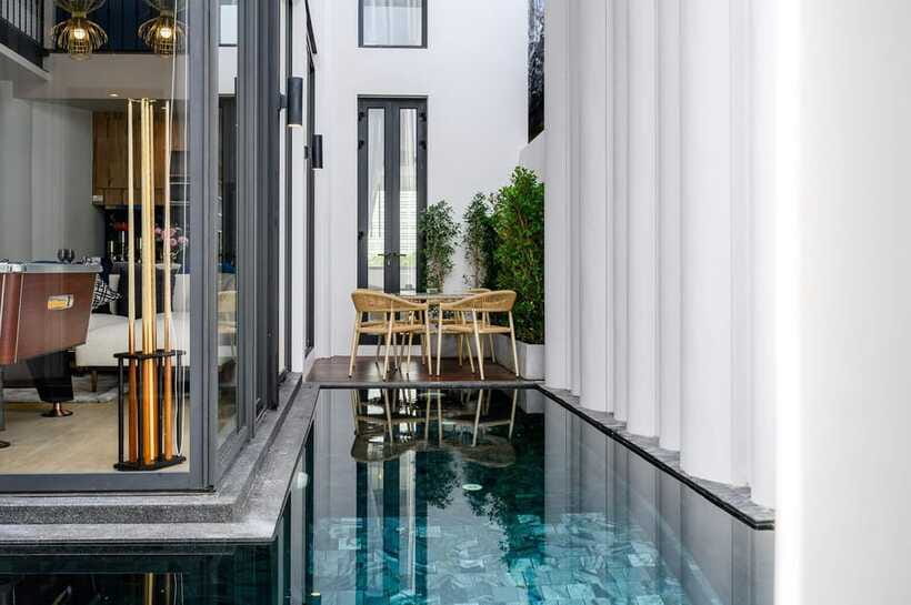 ME9 Luxury Pool Villa Pattaya - Transportation Options