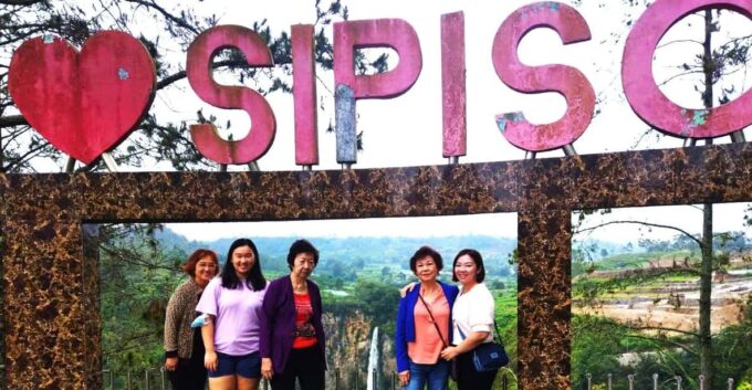 Medan: 4 Days 3 Nights Lake Toba Tour Package Include Hotels - Customer Feedback