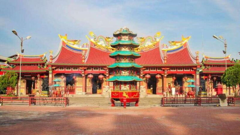 Medan: Highlights City Sightseeing Guided Group Tour - Practical Details and Value