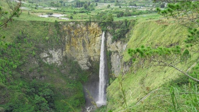 Medan Lake Toba Day Trip - Returning to Medan