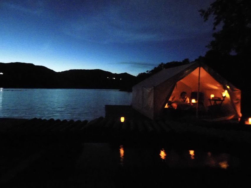 Medellin: Guided Tour to Guatape & 1-Night Lakeside Glamping - Lakeside Glamping Experience